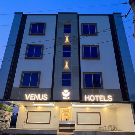 Snr Venus Hotels 蒂鲁帕蒂 外观 照片